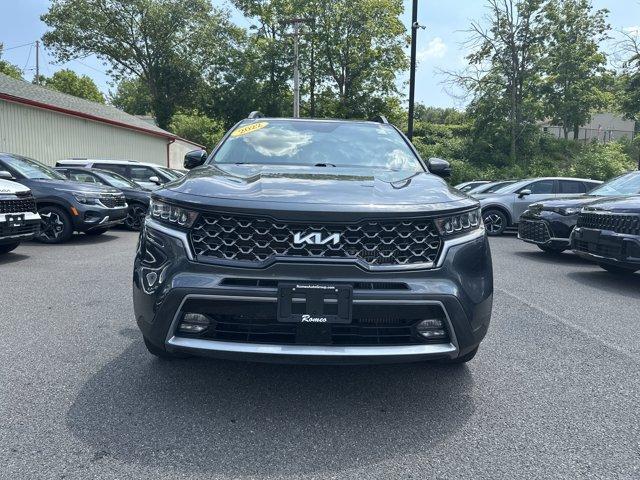 used 2022 Kia Sorento car, priced at $29,728