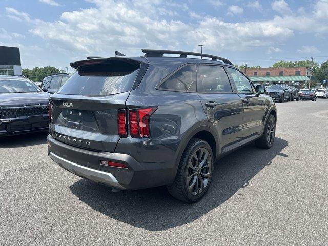 used 2022 Kia Sorento car, priced at $29,728