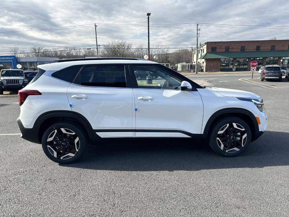 new 2024 Kia Seltos car, priced at $32,035