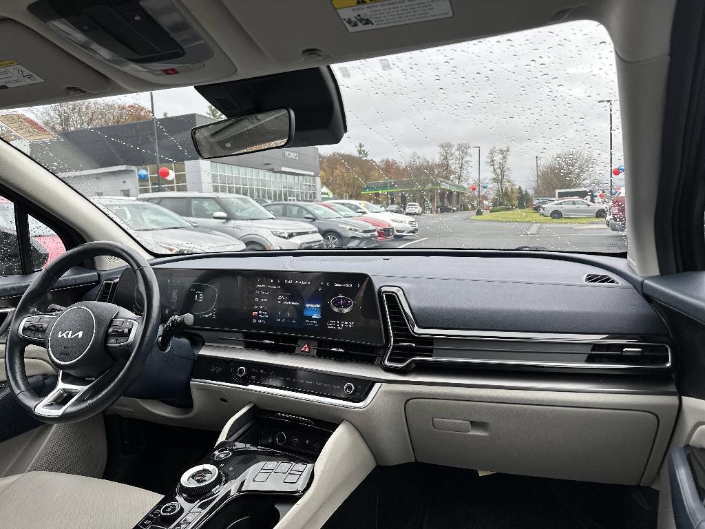 used 2023 Kia Sportage Hybrid car, priced at $27,499