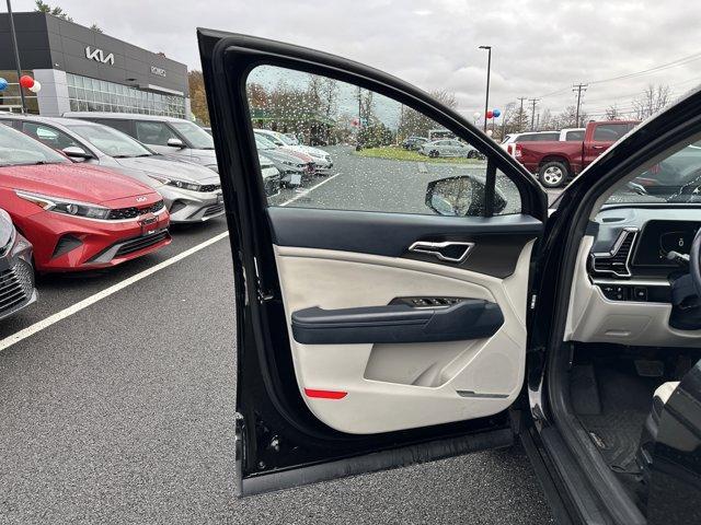 used 2023 Kia Sportage Hybrid car, priced at $27,499