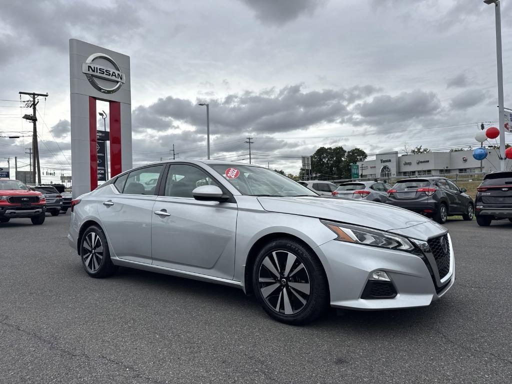 used 2022 Nissan Altima car, priced at $18,000