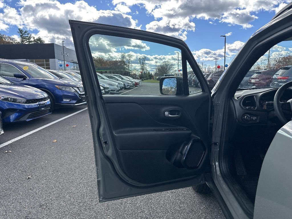 used 2022 Jeep Renegade car, priced at $19,999