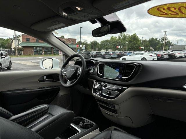 used 2022 Chrysler Pacifica car, priced at $25,227