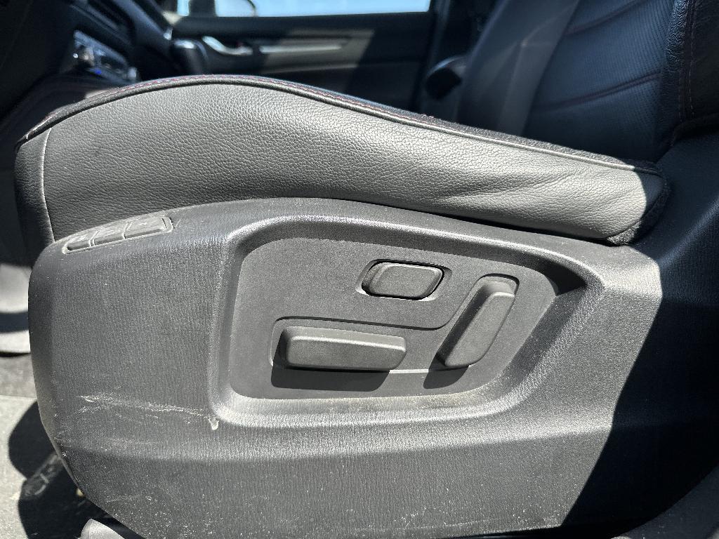 used 2023 Mazda CX-5 car, priced at $25,900