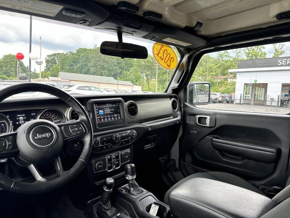 used 2021 Jeep Wrangler Unlimited car, priced at $32,201