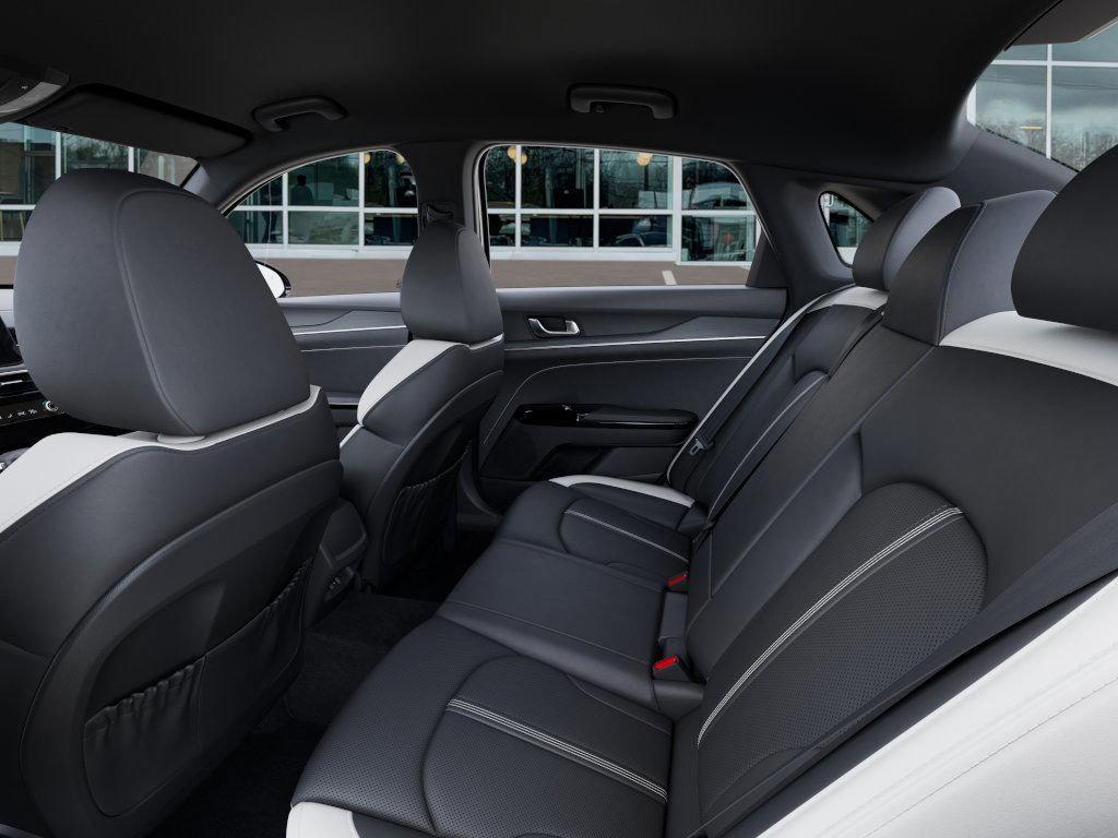 new 2025 Kia K5 car, priced at $31,965