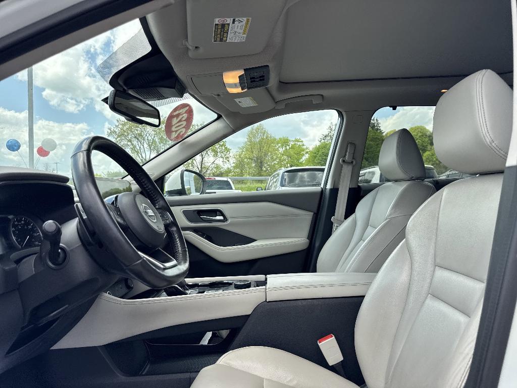 used 2021 Nissan Rogue car, priced at $23,589