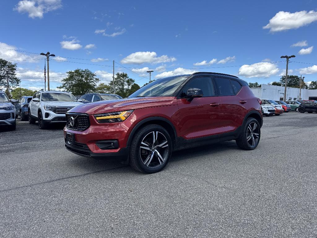 used 2021 Volvo XC40 car, priced at $22,000