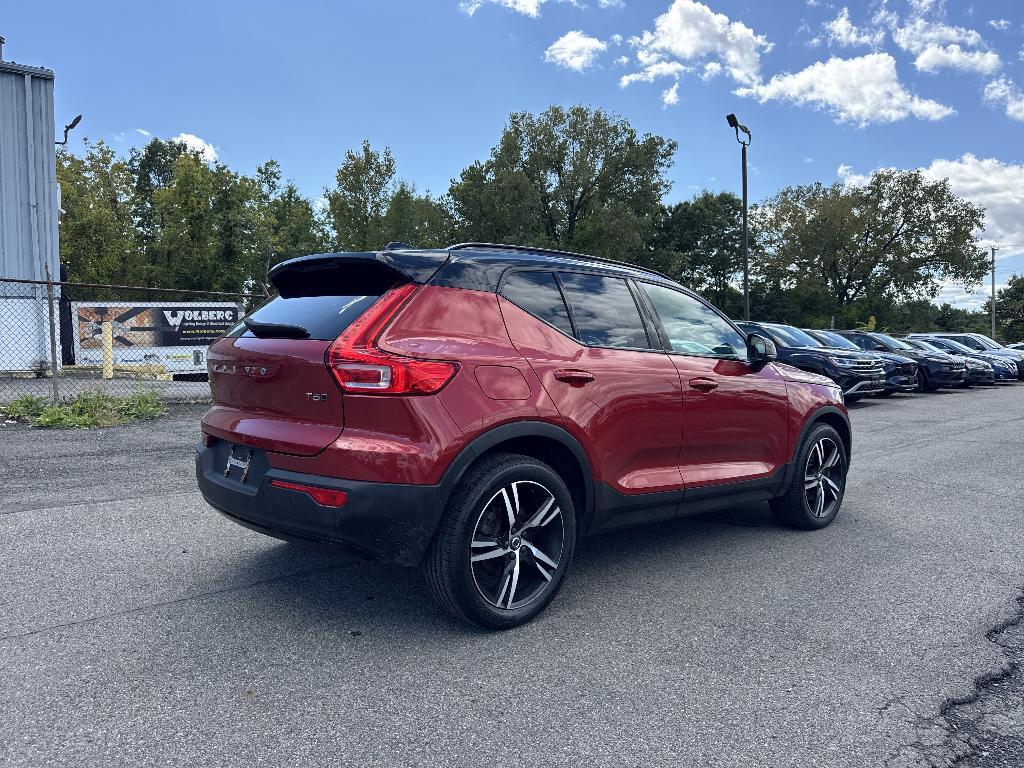 used 2021 Volvo XC40 car, priced at $22,000