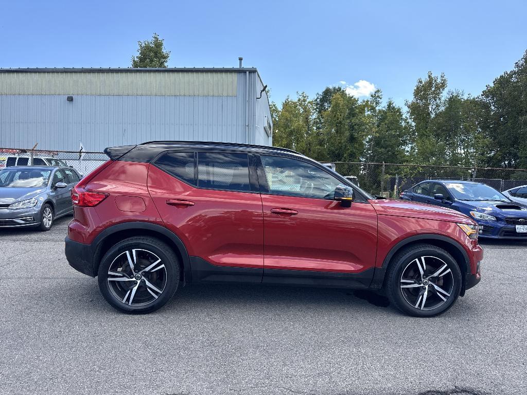 used 2021 Volvo XC40 car, priced at $22,000