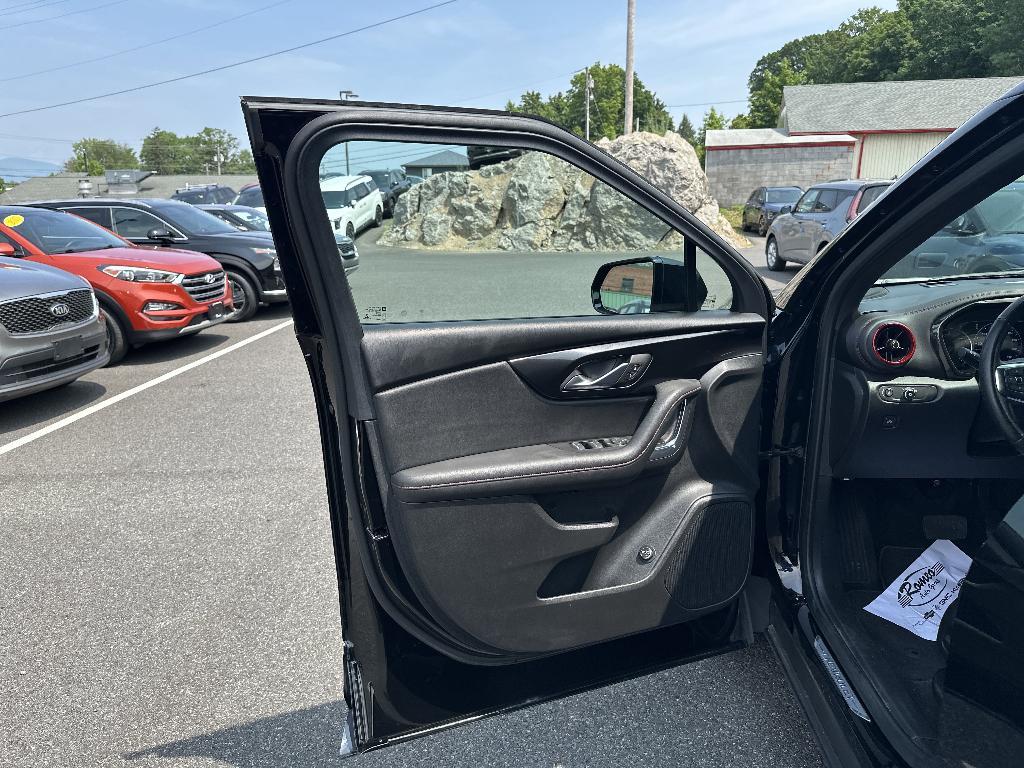 used 2022 Chevrolet Blazer car, priced at $32,877