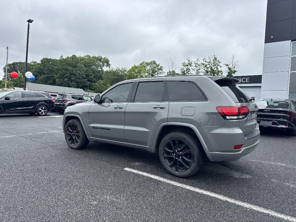 used 2021 Jeep Grand Cherokee car, priced at $23,356