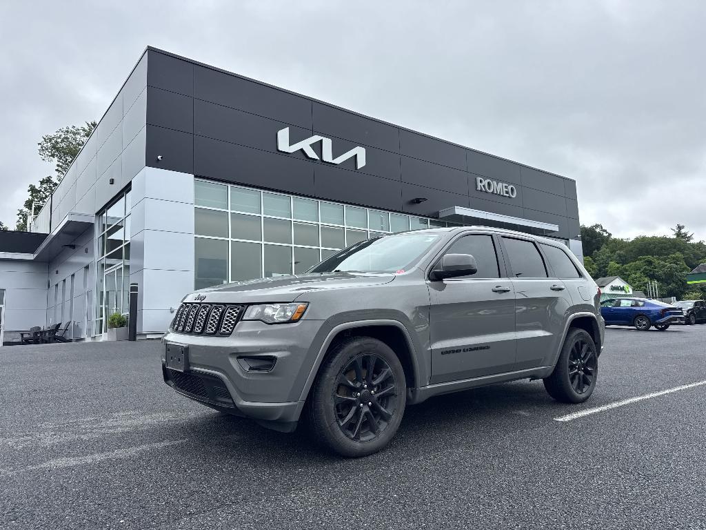 used 2021 Jeep Grand Cherokee car, priced at $23,356