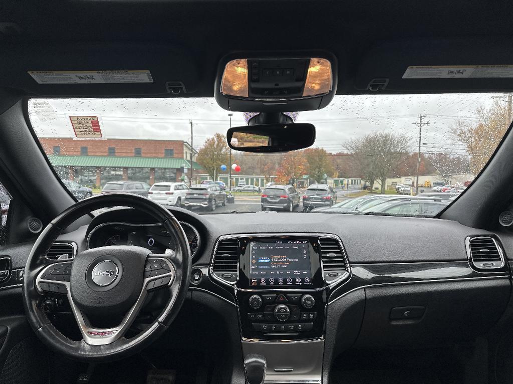 used 2020 Jeep Grand Cherokee car, priced at $18,895