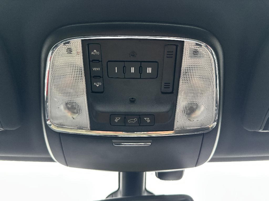 used 2020 Jeep Grand Cherokee car, priced at $18,895