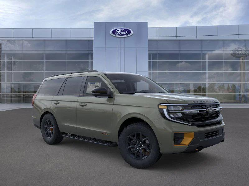 new 2025 Ford Expedition car, priced at $84,114