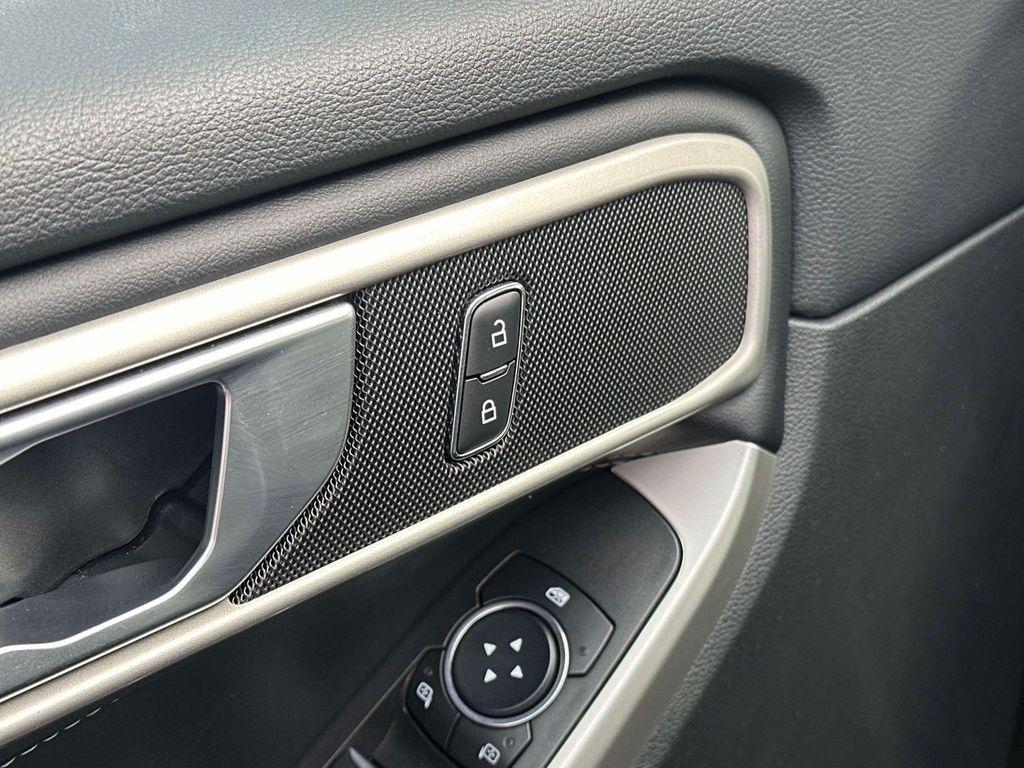 used 2023 Ford Explorer car, priced at $27,998