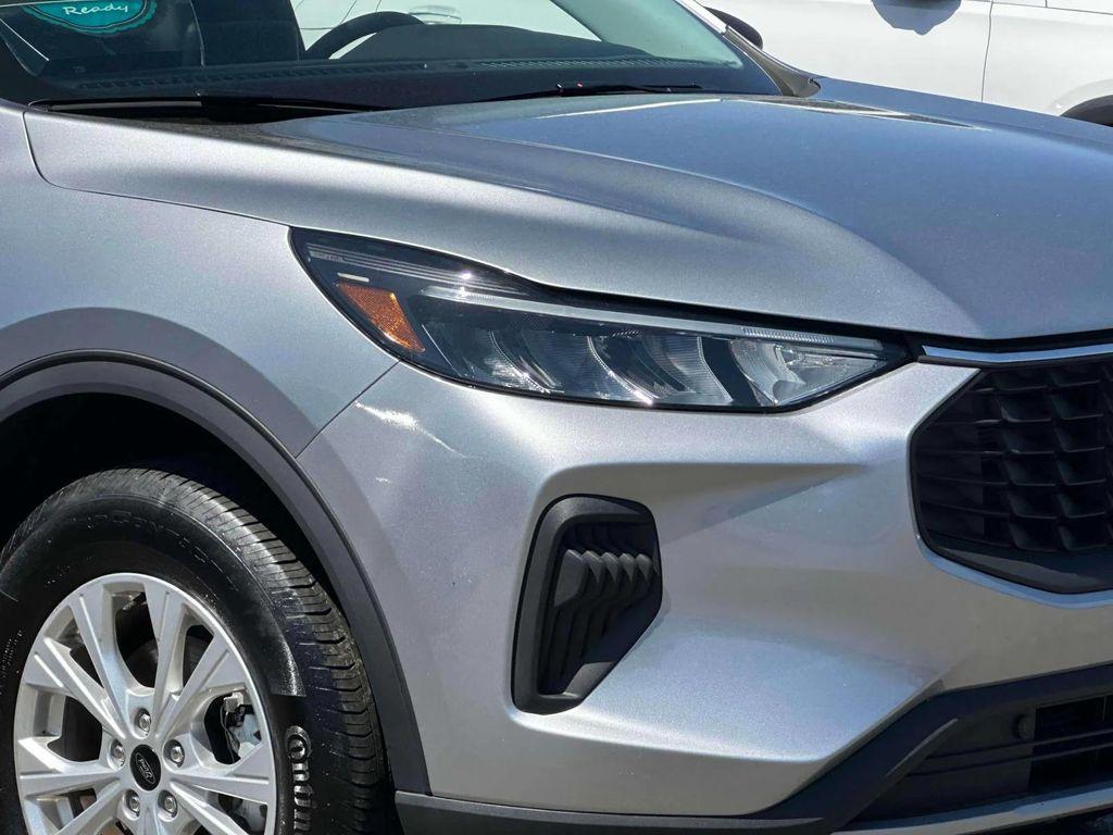 used 2024 Ford Escape car, priced at $19,998