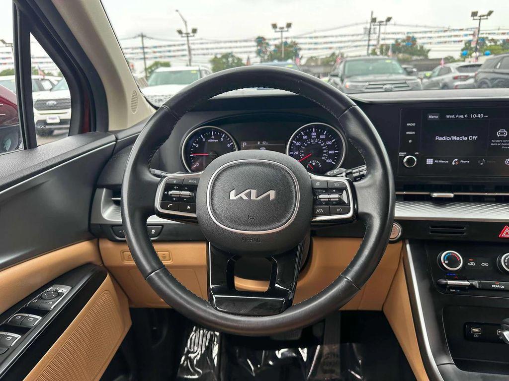 used 2022 Kia Carnival car, priced at $27,798