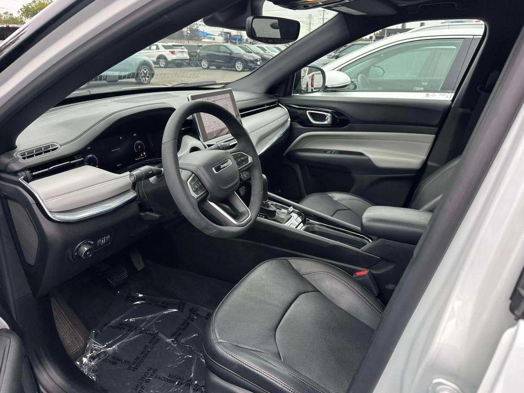 used 2023 Jeep Compass car, priced at $21,998