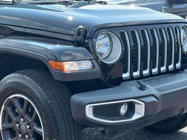 used 2023 Jeep Gladiator car, priced at $28,998