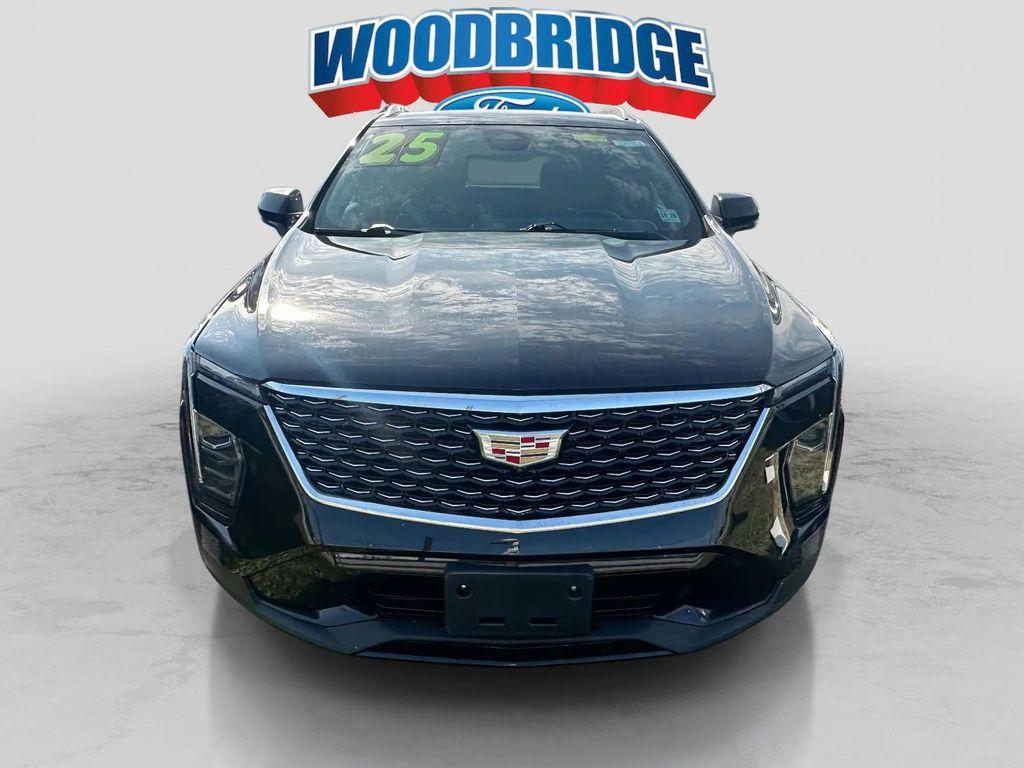 used 2025 Cadillac XT4 car, priced at $39,998