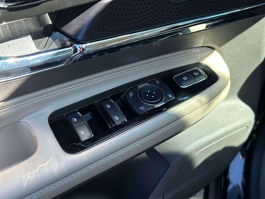 used 2023 Lincoln Corsair car, priced at $35,498
