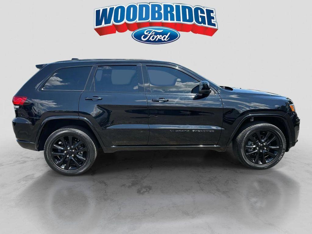 used 2022 Jeep Grand Cherokee car, priced at $30,998