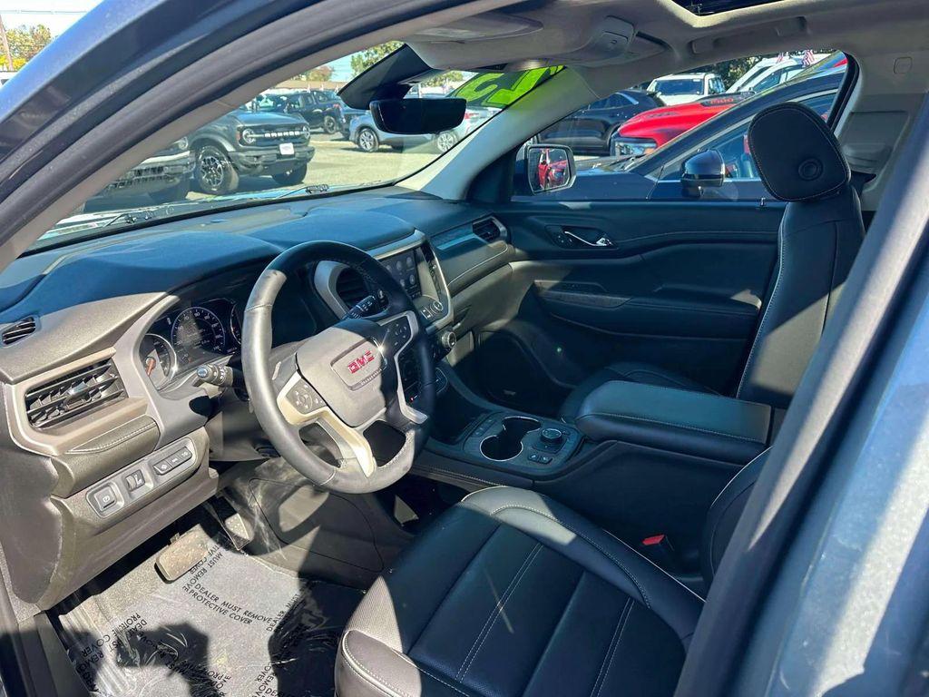 used 2023 GMC Acadia car, priced at $31,998
