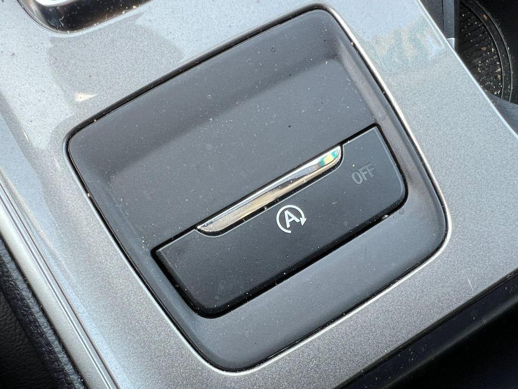 used 2024 Ford Edge car, priced at $27,998