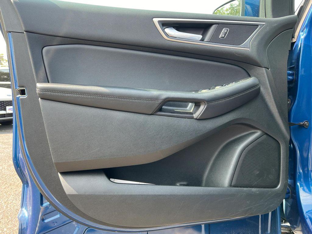 used 2024 Ford Edge car, priced at $27,998