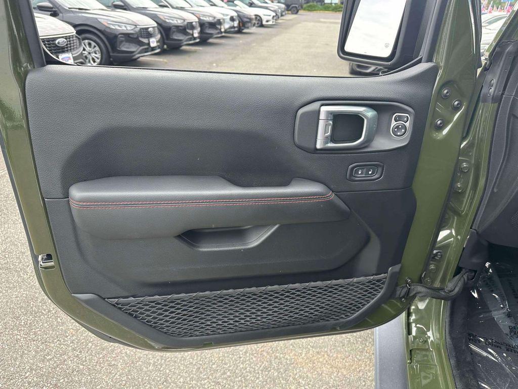 used 2020 Jeep Wrangler Unlimited car, priced at $32,498