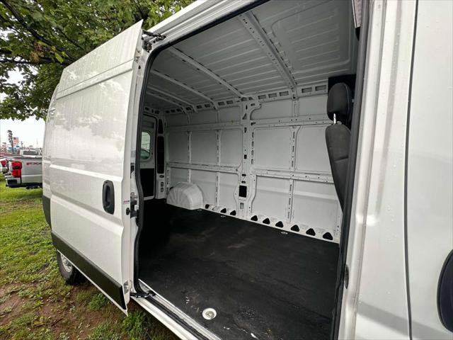 used 2022 Ram ProMaster 2500 car, priced at $25,998