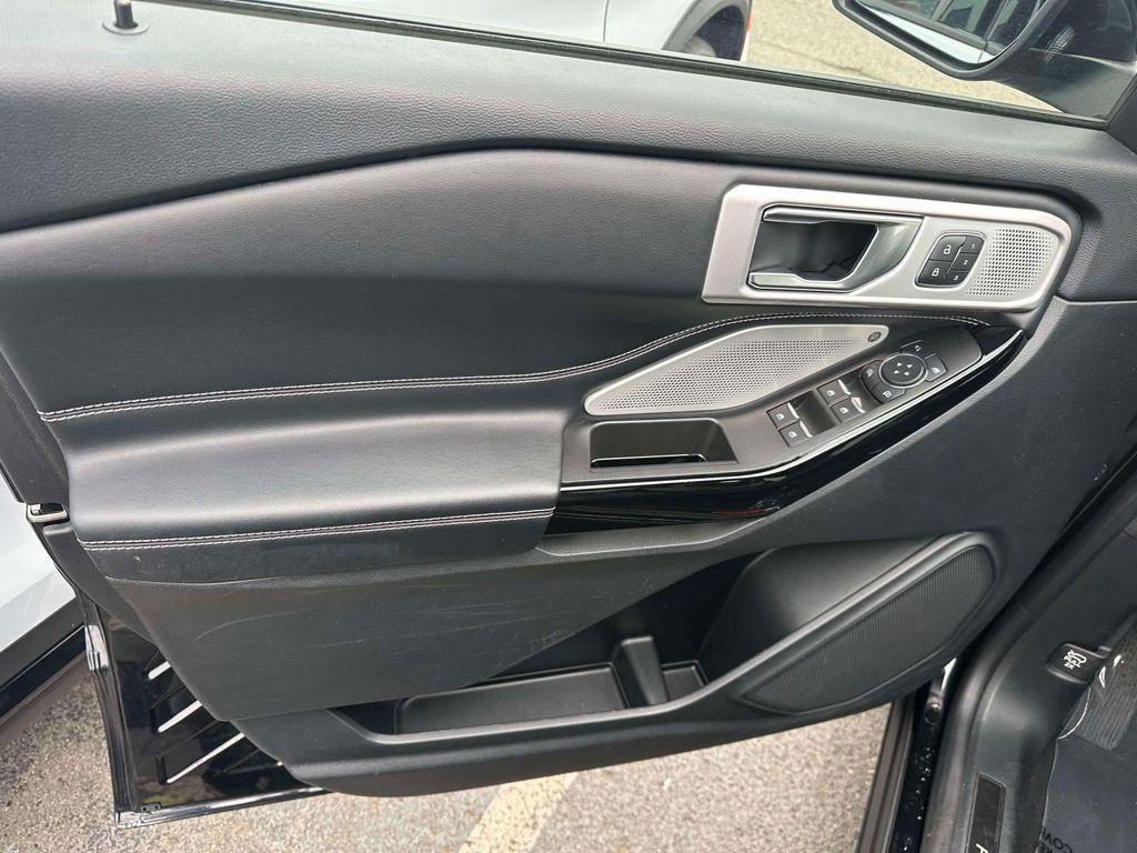 used 2022 Ford Explorer car, priced at $36,998