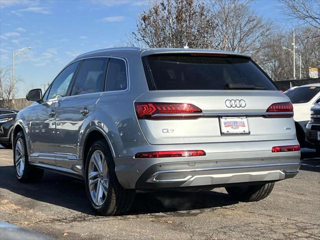 used 2024 Audi Q7 car, priced at $50,498