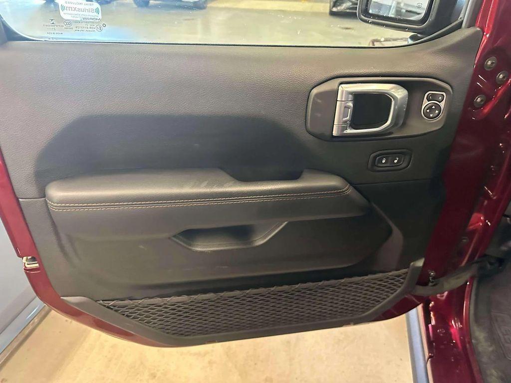 used 2021 Jeep Wrangler Unlimited car, priced at $60,998