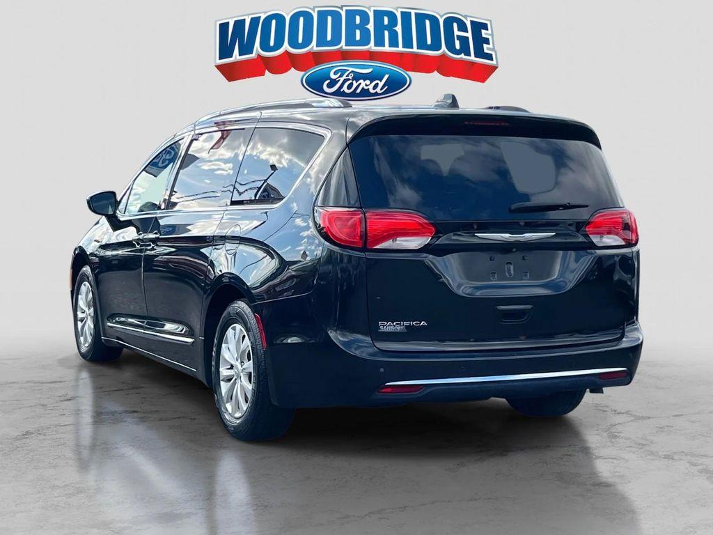 used 2018 Chrysler Pacifica car, priced at $13,998