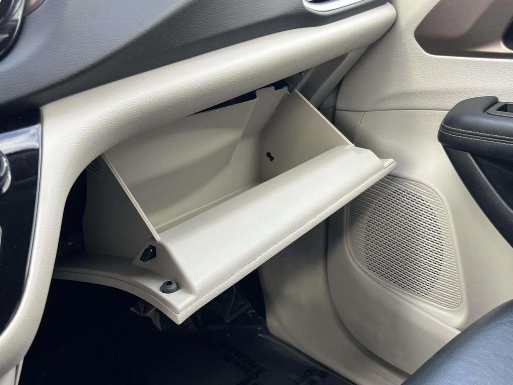 used 2018 Chrysler Pacifica car, priced at $13,998