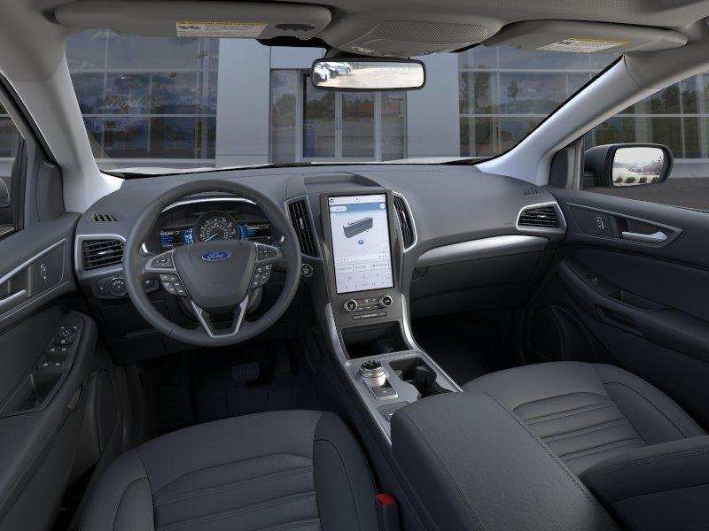 new 2024 Ford Edge car, priced at $43,105