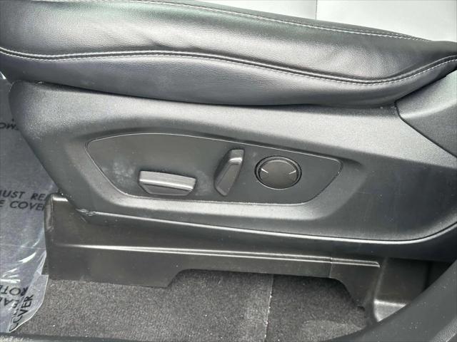 used 2022 Ford Explorer car, priced at $27,723