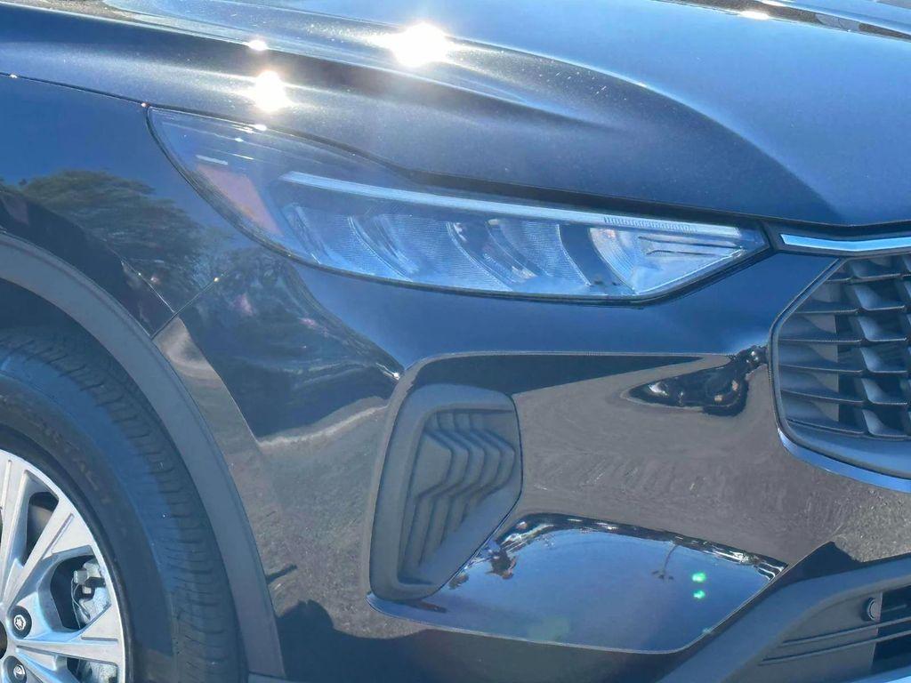 used 2024 Ford Escape car, priced at $24,998