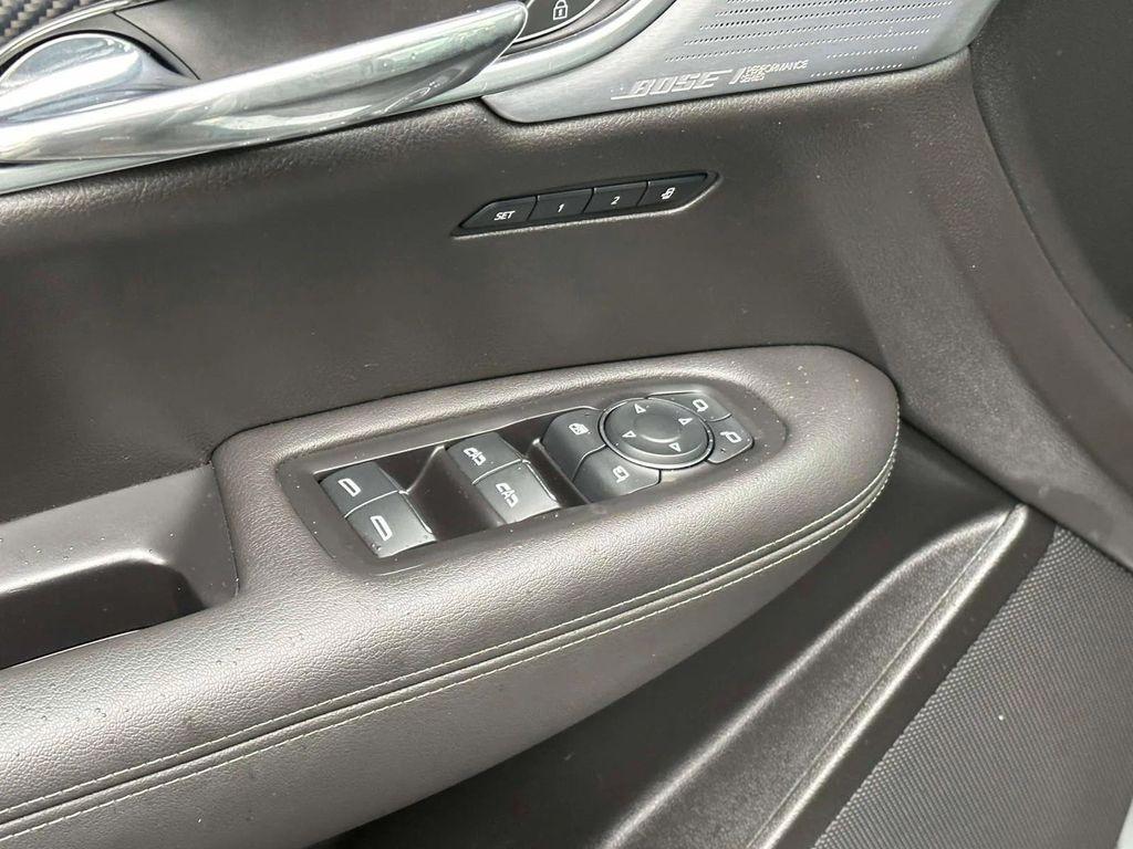 used 2024 Cadillac XT6 car, priced at $40,998