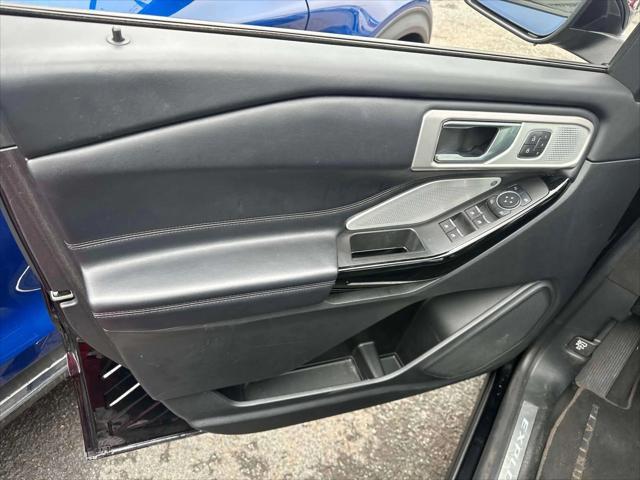 used 2022 Ford Explorer car, priced at $37,498