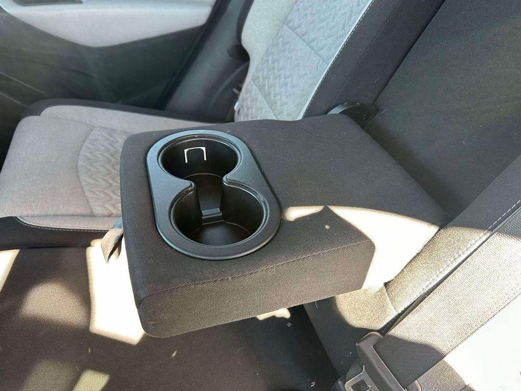 used 2023 Chevrolet Equinox car, priced at $18,998