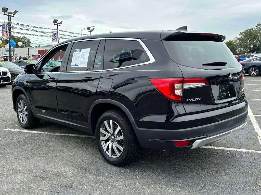 used 2022 Honda Pilot car, priced at $29,998