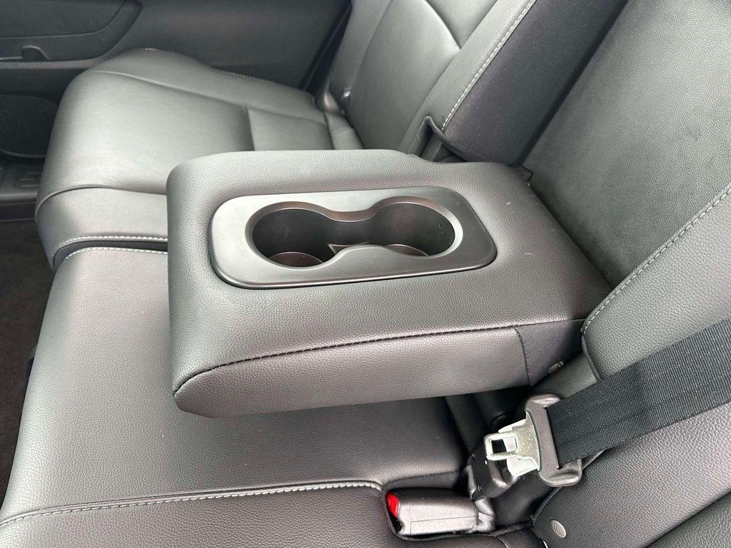 used 2022 Honda Pilot car, priced at $29,998