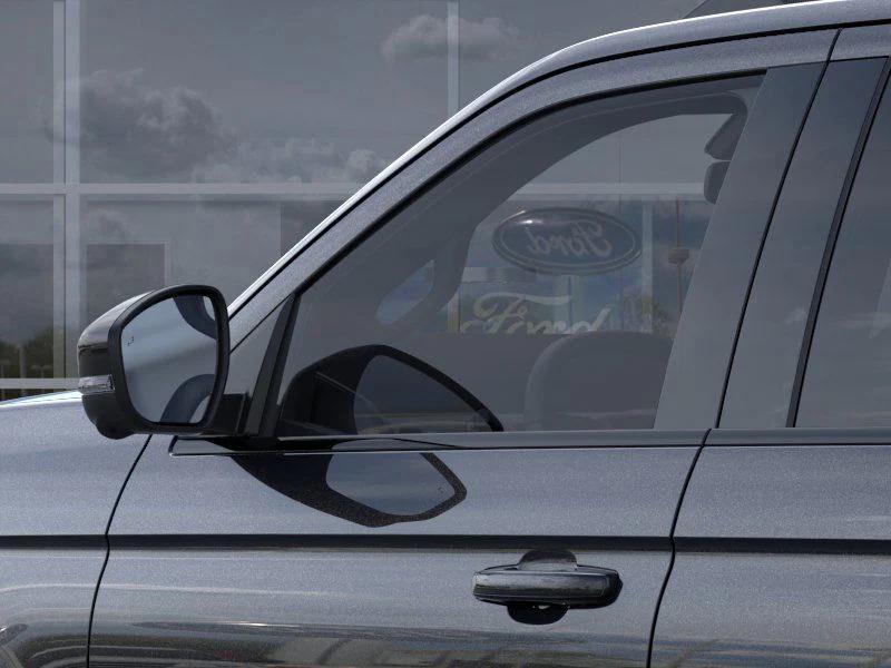 new 2025 Ford Expedition car, priced at $81,420