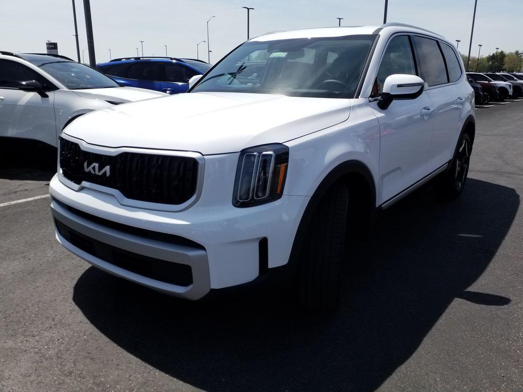 new 2025 Kia Telluride car, priced at $47,175