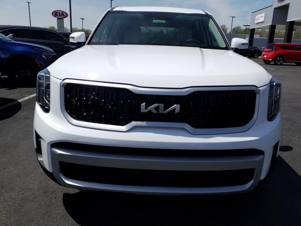 new 2025 Kia Telluride car, priced at $47,175